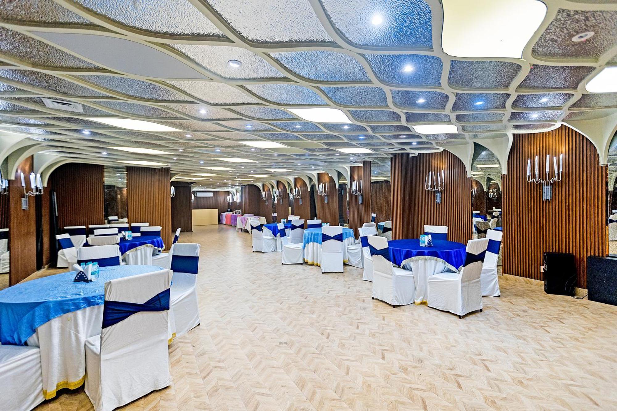 The Grand Vikalp By Saga Hotels Nueva Delhi Exterior foto