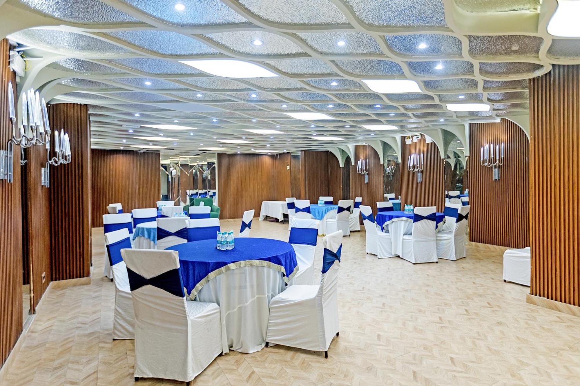 The Grand Vikalp By Saga Hotels Nueva Delhi Exterior foto