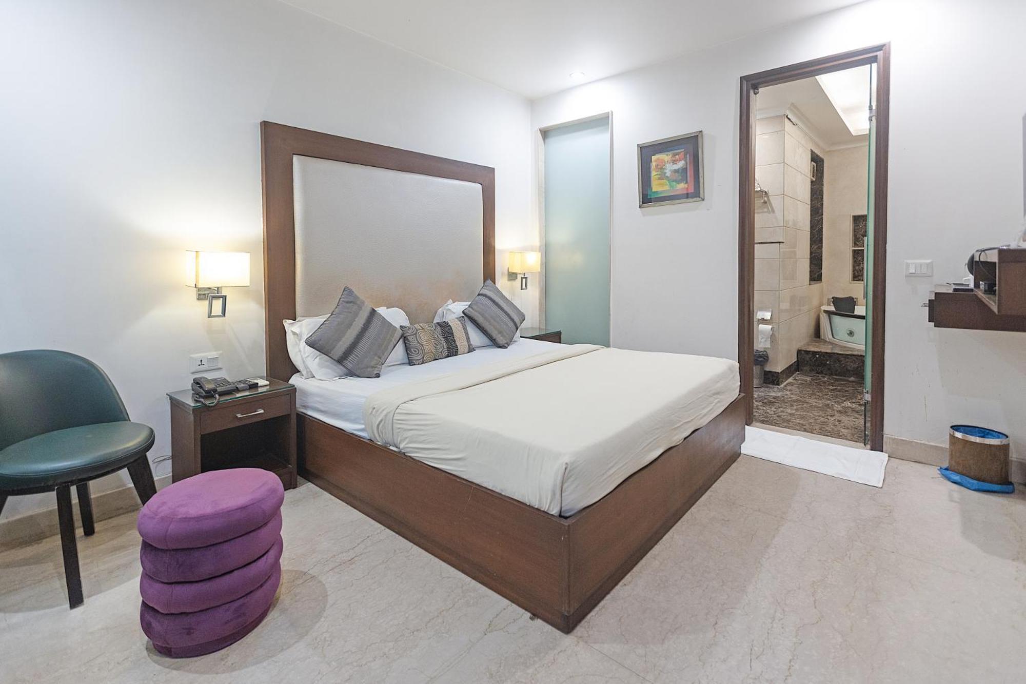 The Grand Vikalp By Saga Hotels Nueva Delhi Exterior foto